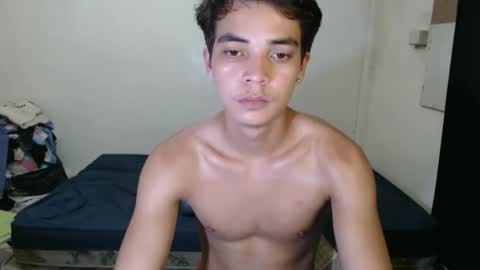 hottiespydie online show from 12-03-25, 05:59