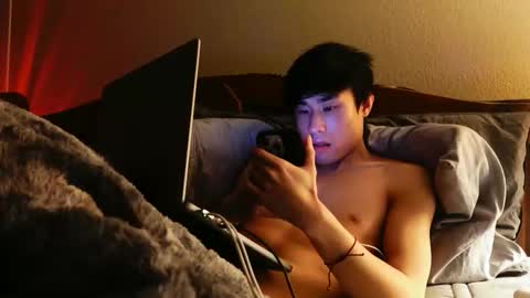 hottiewithabody101 online show from 03-10-26, 03:28