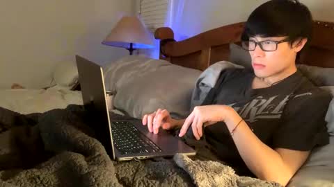 hottiewithabody101 online show from 03-21-26, 11:52