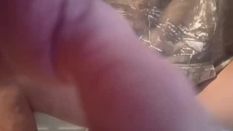 Snapshot of hottinrh2 chatting on 03-11-26, 04:57 hottinrh2 online show from 03-11-26, 04:57