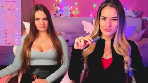 Snapshot of hotty_girls_here chatting on 02-17-25, 01:10 Ivanna and Jessica online show from 02-17-25, 01:10