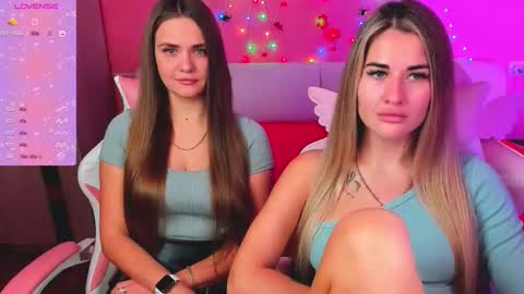 Snapshot of hotty_girls_here chatting on 10-25-25, 06:10 Ivanna and Jessica online show from 10-25-25, 06:10