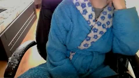 Mary online show from 04-07-26, 08:37