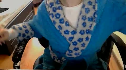 Mary online show from 04-17-26, 08:50