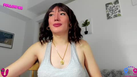 crishinahotty online show from 02-27-25, 12:21