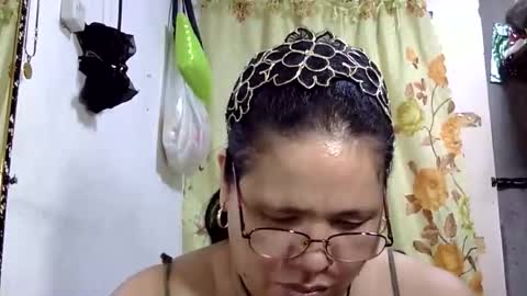 hottycrissy4u online show from 06-11-26, 05:49