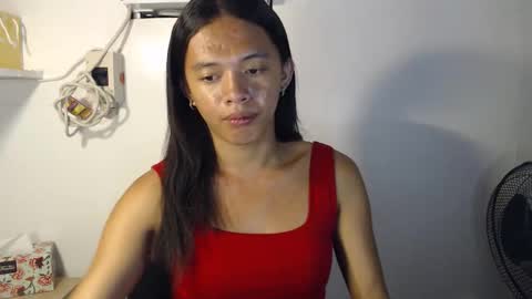 Snapshot of hotvalentina_ chatting on 03-17-26, 12:30 Valentina3 online show from 03-17-26, 12:30