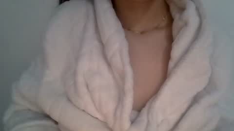 Hotwixx online show from 01-21-25, 12:07