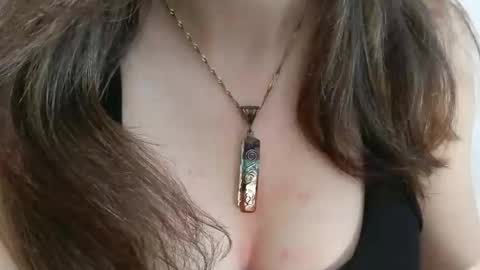 Hotwixx online show from 04-25-26, 08:17