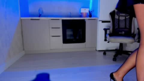 Susan online show from 01-27-25, 09:11