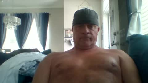 Snapshot of hotyummycock69 chatting on 08-08-26, 02:52 hotyummycock69 online show from 08-08-26, 02:52