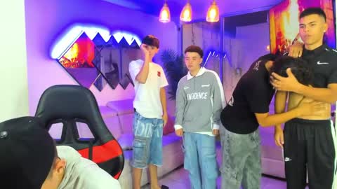 we are Harry Jersi pablo and our mod talco online show from 04-22-26, 05:10