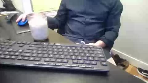 hoverday online show from 04-06-26, 04:46