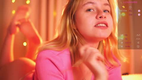 Snapshot of howimeturmum chatting on 01-09-25, 10:52 ash. see u on sunday online show from 01-09-25, 10:52