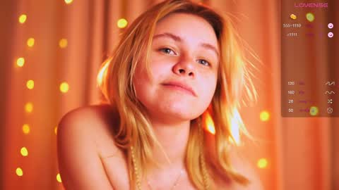 Snapshot of howimeturmum chatting on 01-09-25, 01:56 ash. see u on sunday online show from 01-09-25, 01:56