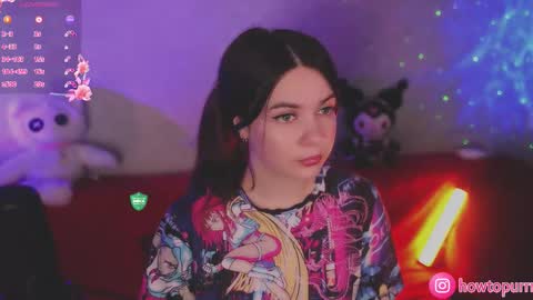 Snapshot of howtomeow chatting on 10-16-25, 04:52 Mia online show from 10-16-25, 04:52