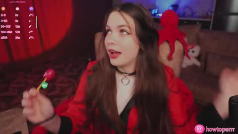 Snapshot of howtomeow chatting on 03-04-26, 05:19 Mia online show from 03-04-26, 05:19