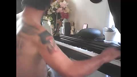 Snapshot of hubeer chatting on 06-01-26, 12:07 hubeer online show from 06-01-26, 12:07