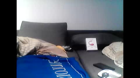 hubikush22 online show from 02-24-25, 04:15