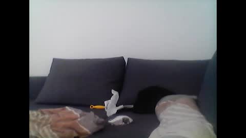 hubikush22 online show from 09-19-25, 04:07