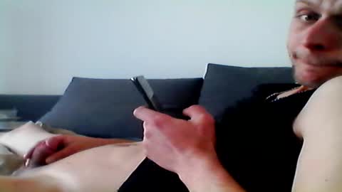 hubikush22 online show from 03-31-26, 06:36