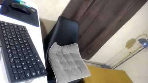 Precious online show from 01-20-25, 05:04