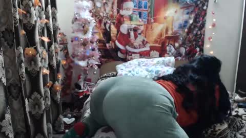 hugeassdevil online show from 12-30-24, 12:32