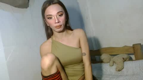 Cara online show from 07-26-26, 04:20