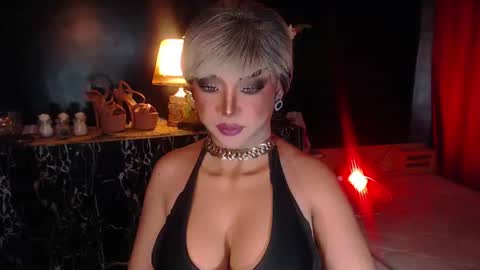 Christine online show from 07-17-26, 01:01