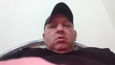 Snapshot of hugecummer10 chatting on 01-12-26, 03:39 hugecummer10 online show from 01-12-26, 03:39