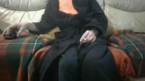 Snapshot of hugenob4u chatting on 02-15-26, 03:53 hugenob4u online show from 02-15-26, 03:53