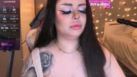 Maddison online show from 02-18-25, 12:39