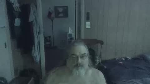 Snapshot of huggybear566 chatting on 12-18-25, 03:40 lonely huggy bear online show from 12-18-25, 03:40