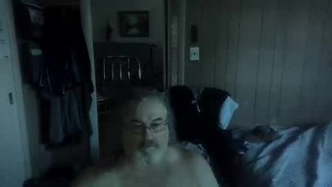 lonely huggy bear online show from 07-08-26, 11:26