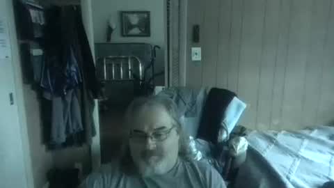 lonely huggy bear online show from 07-21-26, 05:37