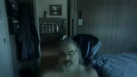 lonely huggy bear online show from 07-23-26, 11:52