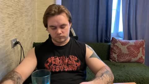 Hugo online show from 04-03-26, 03:10