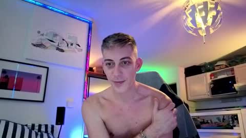 Hugo online show from 01-04-25, 12:16