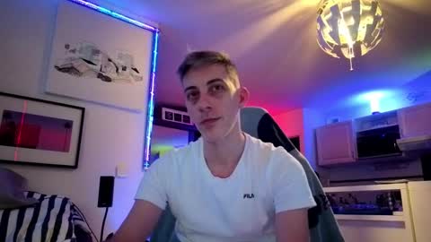 Hugo online show from 01-08-25, 11:41