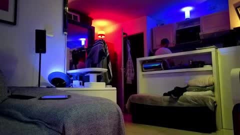 Hugo online show from 01-18-25, 09:55