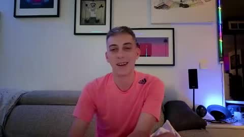 Hugo online show from 02-09-25, 08:24