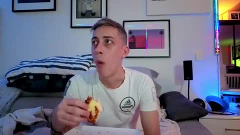 Hugo online show from 02-11-25, 09:03