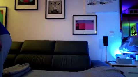 Hugo online show from 02-20-25, 08:58