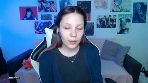 Snapshot of hugomin chatting on 12-18-25, 06:08 HugoMin online show from 12-18-25, 06:08