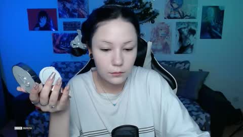 Snapshot of hugomin chatting on 01-10-26, 10:25 HugoMin online show from 01-10-26, 10:25