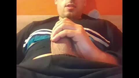 Snapshot of hugothewood1001 chatting on 12-28-24, 07:54 hugothewood1001 online show from 12-28-24, 07:54