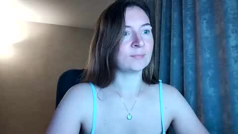 HumpyGrey online show from 09-27-25, 04:23