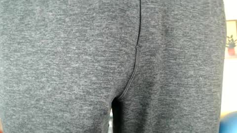 Big uncut cock dripping online show from 06-18-26, 04:55