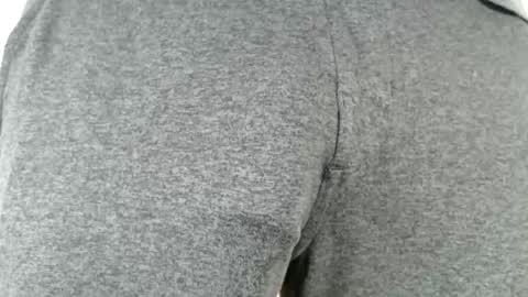Big uncut cock dripping online show from 07-01-26, 06:07