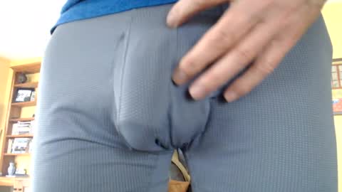 Big uncut cock dripping online show from 07-12-26, 07:38